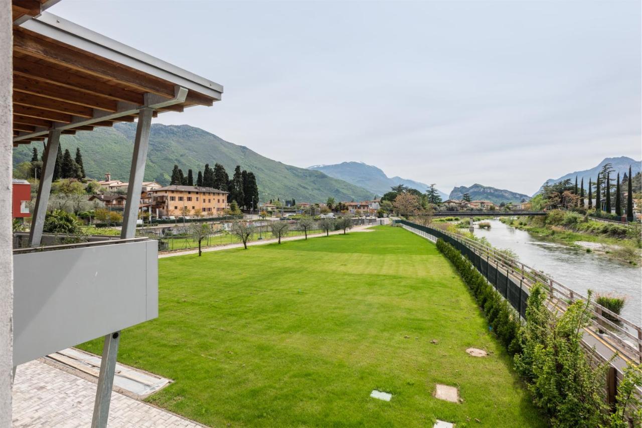 Casa Flavia, Mountains & River Arco Buitenkant foto