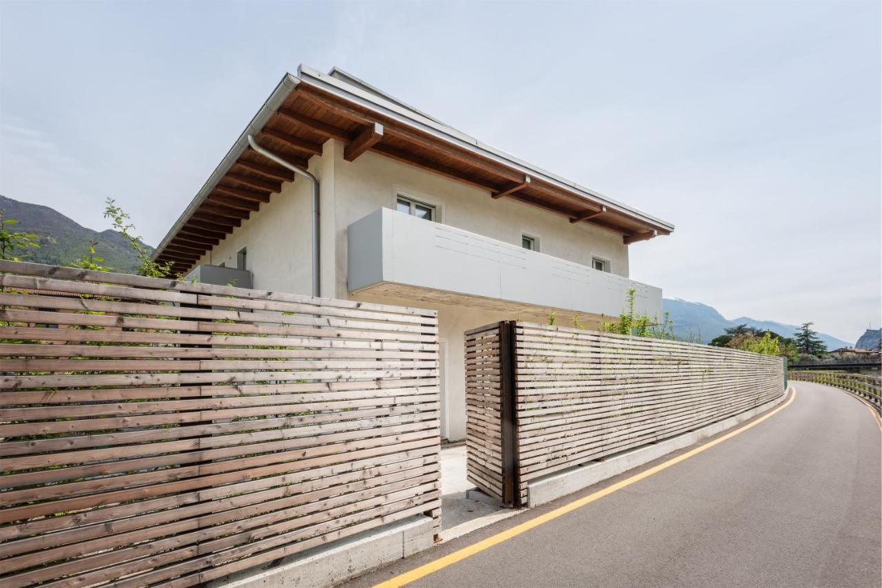 Casa Flavia, Mountains & River Arco Buitenkant foto